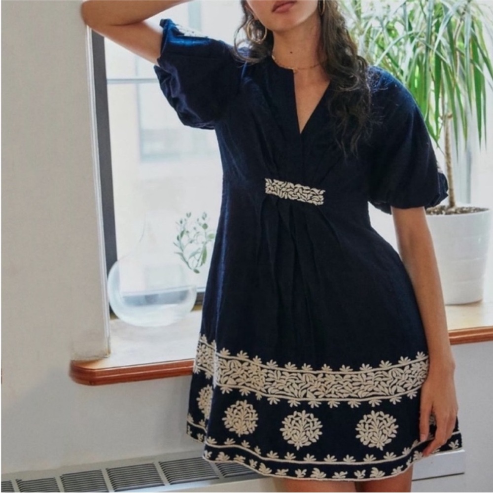 Anthropologie Navy Blue and White Puff Sleeve Embroidered Dress